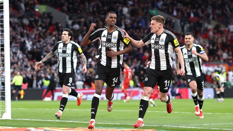 Alexander Isak of Newcastle United celebrates