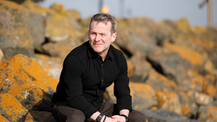 Hooked How Addiction Hijacks Your Brain S01e01 Rté Player