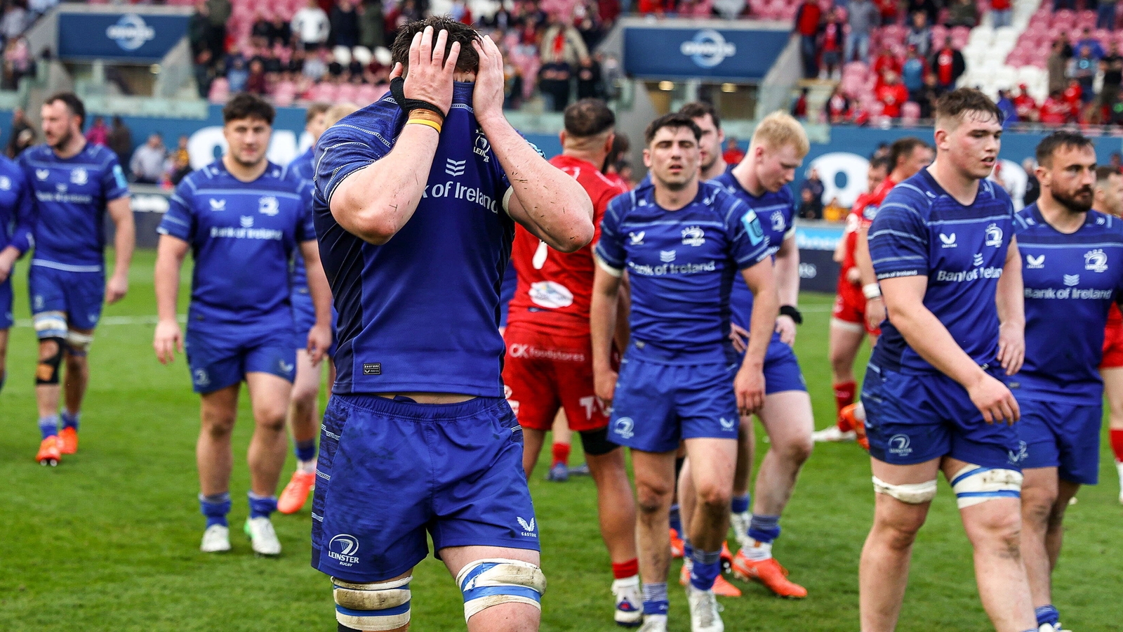Scarlets celebrated victory over leaders Leinster for the first time since ...