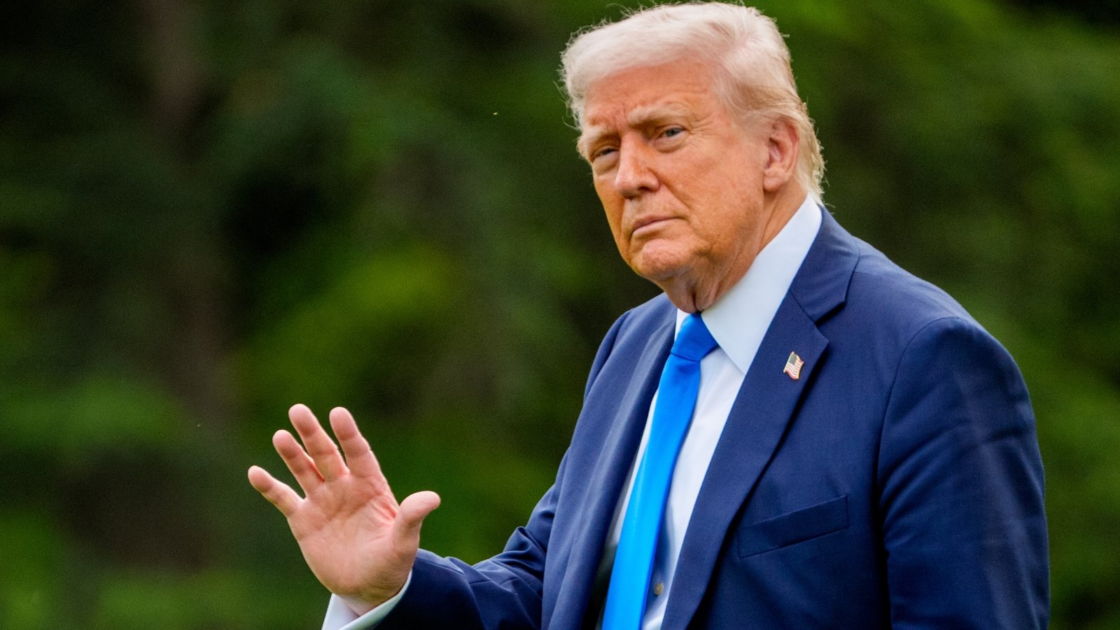 Trump posts AI-generated photo of himself as pope