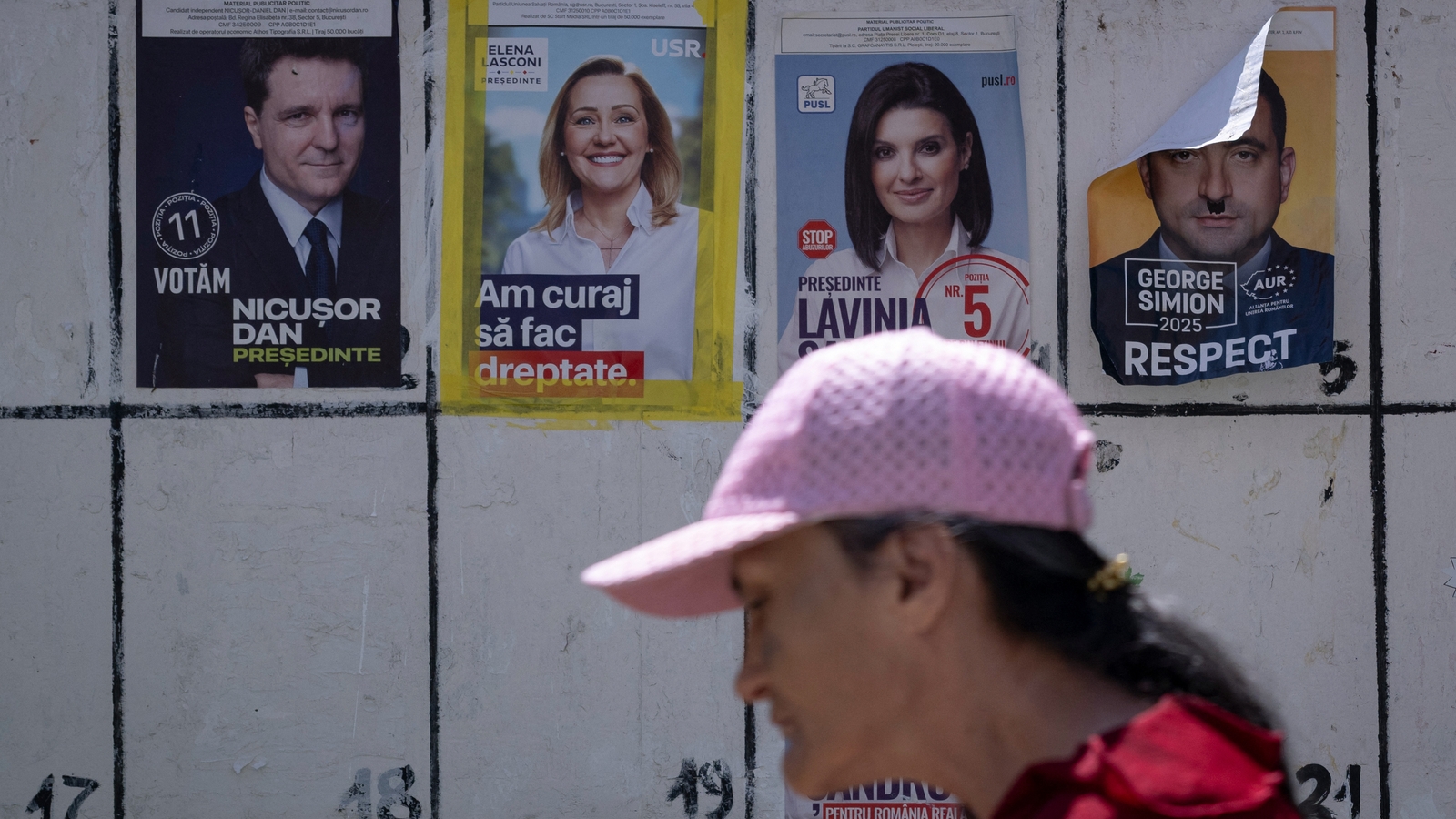 Romania returns to polls after annulled presidential vote