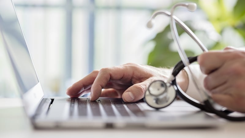 Dr. Clíodhna Ní Mhurchú. Dr. Clíodhna Ní Mhurchú.