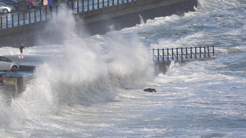 Orange wind alerts as Storm Bram hits Ireland