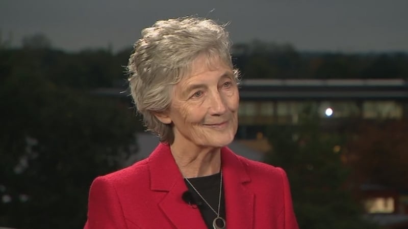 Tús Áite: Catherine Connolly ag feachtasaíocht i gCiarraí