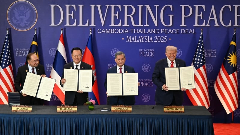 Trump oversees truce signing, trade deal on first Asia stop Trump oversees truce signing, trade deal on first Asia stop