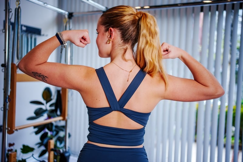 Simple head, neck and shoulder hacks with physiotherapist Aisling Frawley