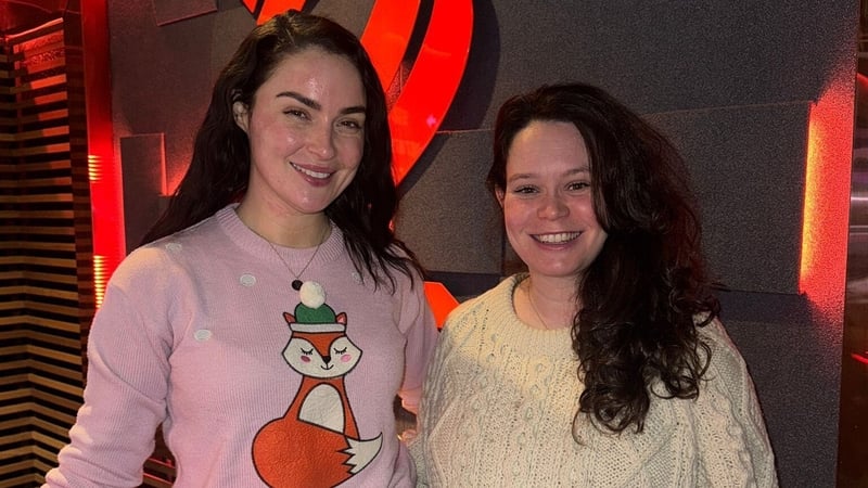 2FM Morning with Laura Fox