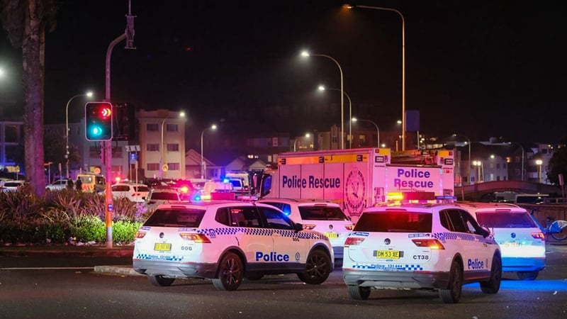 16 people killed in Bondi Beach attack 16 people killed in Bondi Beach attack
