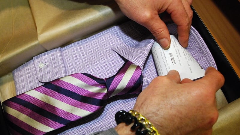 Last minute Christmas shopping tips