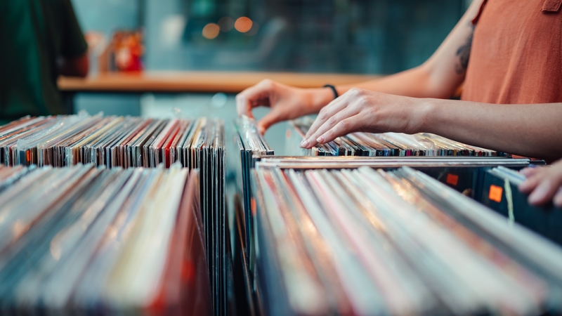 Vinyl sales keep climbing