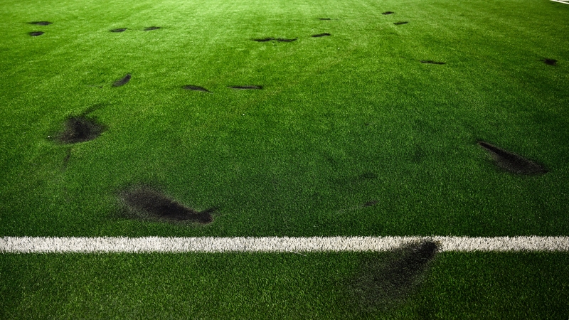 Sports Minister calls to stamp out flares at League of Ireland games